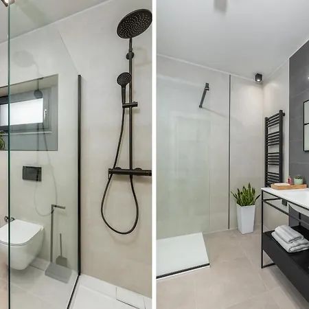 Amazing Private With Outdoor Swimming Pool In *