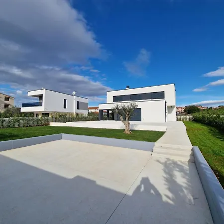 Amazing Private With Outdoor Swimming Pool In *